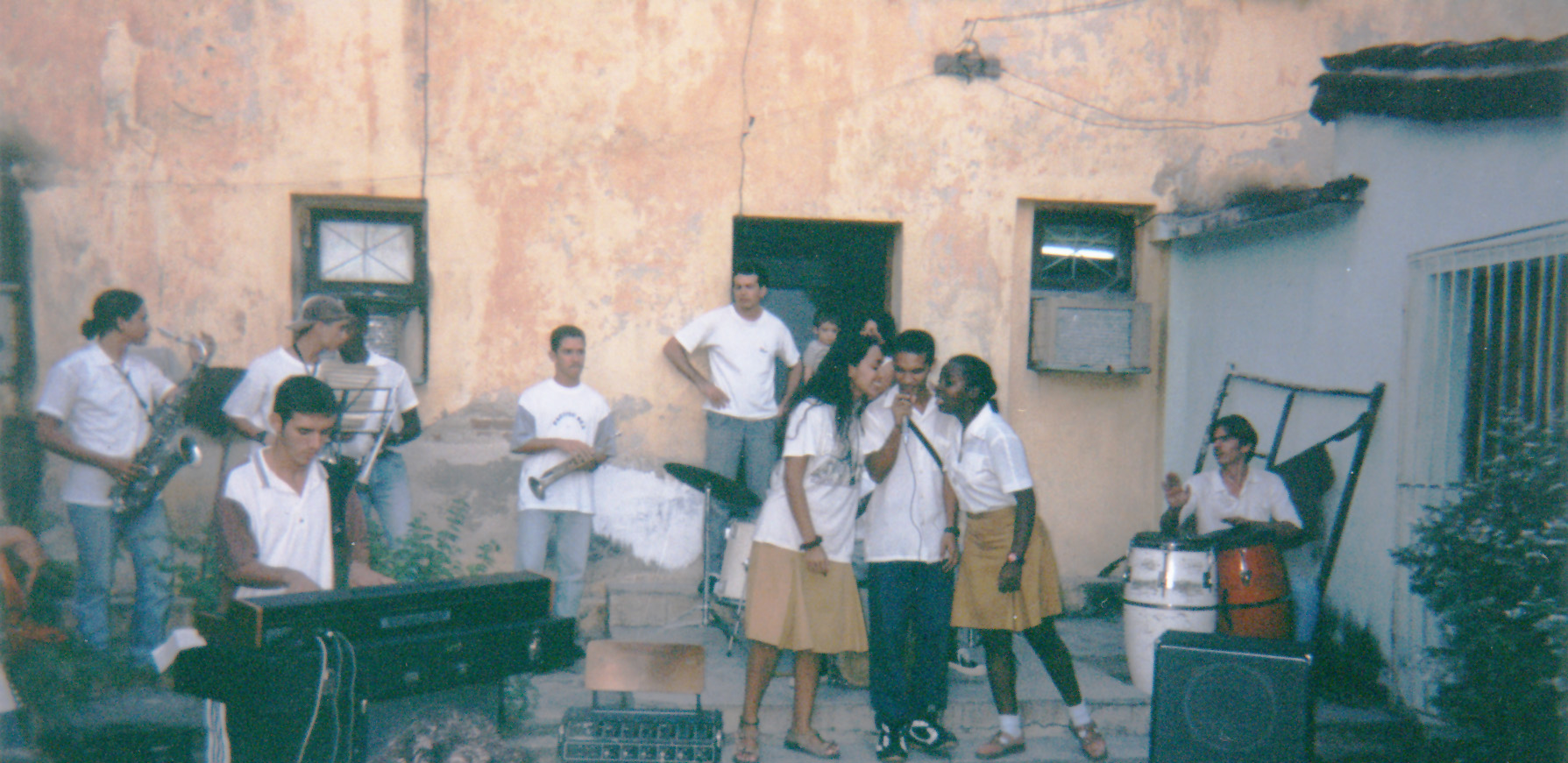 Holguin Salsa