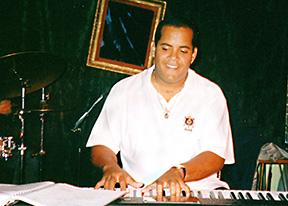 Silvio playing piano